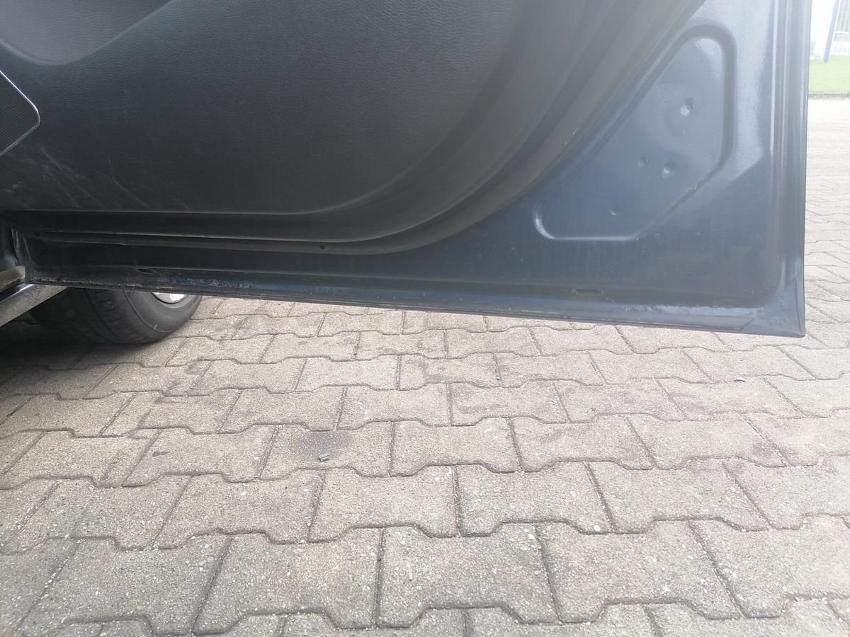 Opel Astra J Sportsturer original T&uuml;r vorn rechts Z22A Ozeanblau Rohbau Bj.2011